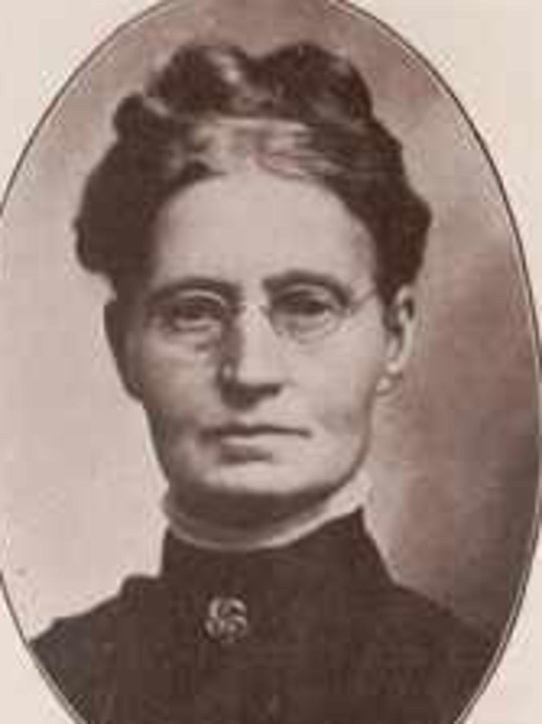 Agnes Richards (1843 - 1929) Profile